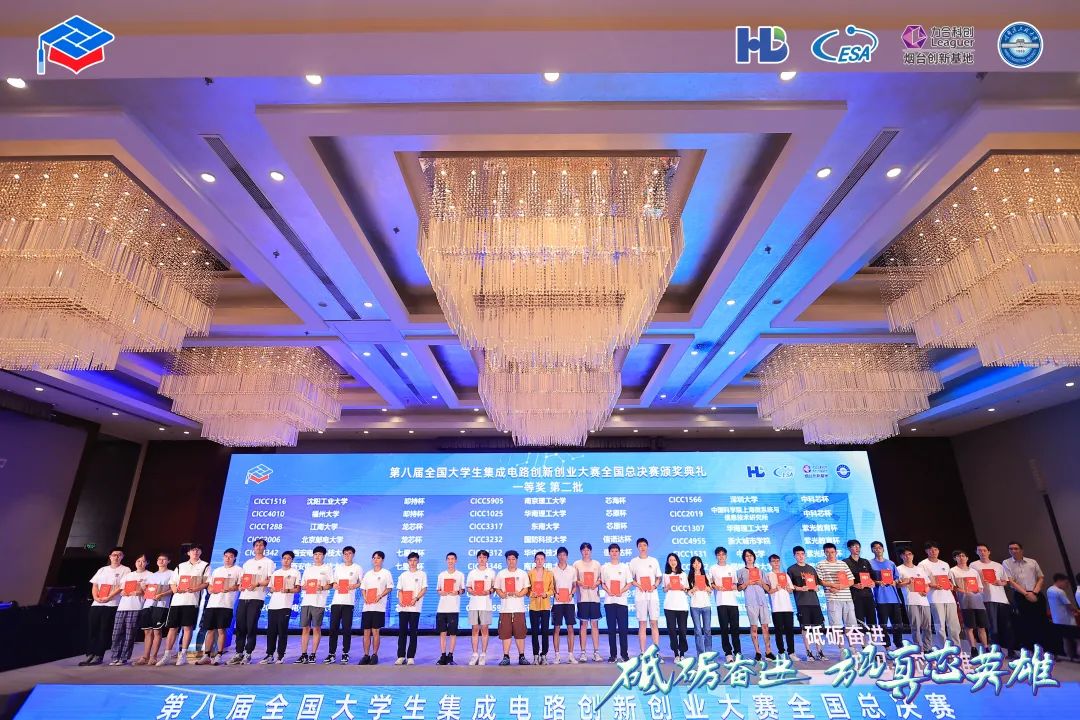 b9943b20-18d3-11f0-9434-92fbcf53809c.jpg