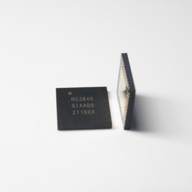 智能指环与睡眠检测腕带方案:nRF52840 + 1608陶瓷天线,整晚佩戴不掉线