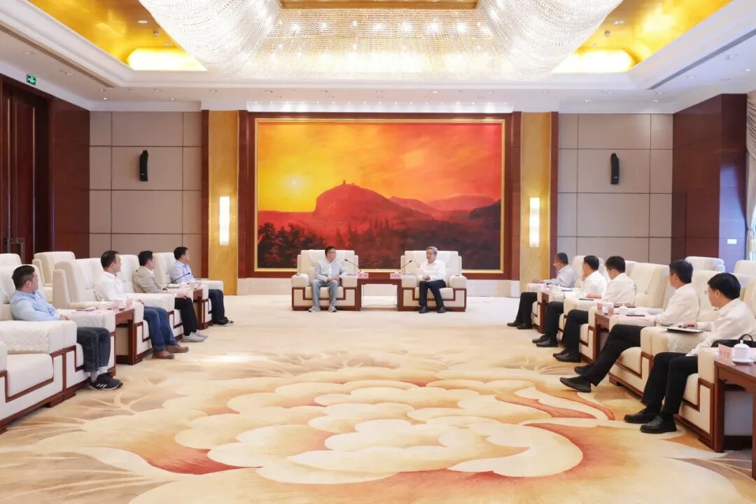 南通市委书记吴新明会见美格智能董事长王平,美格智能AI研发及先进制造产业项目动工奠基
